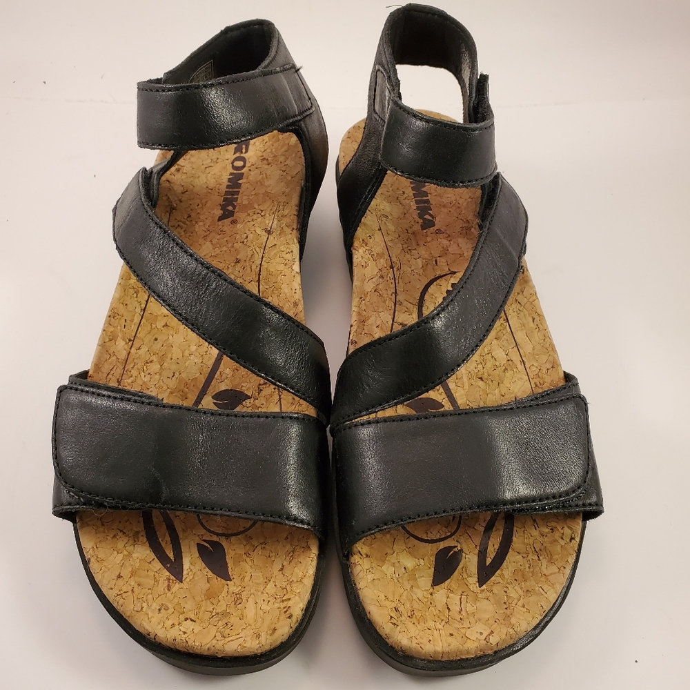 Romika Black Adjustable Leather Sandal Size 36 NWOT